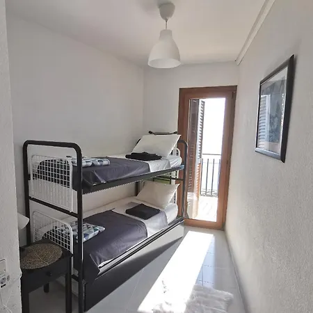 Spacious Seafront Appartement *