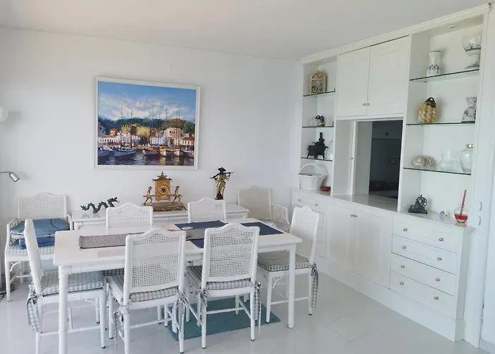 Daire Spacious Seafront