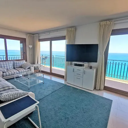 Spacious Seafront Castell-Platja d’Aro